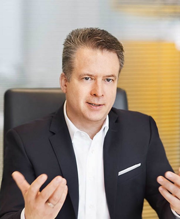 Dr. Lars Brzoska CEO Jungheinrich AG